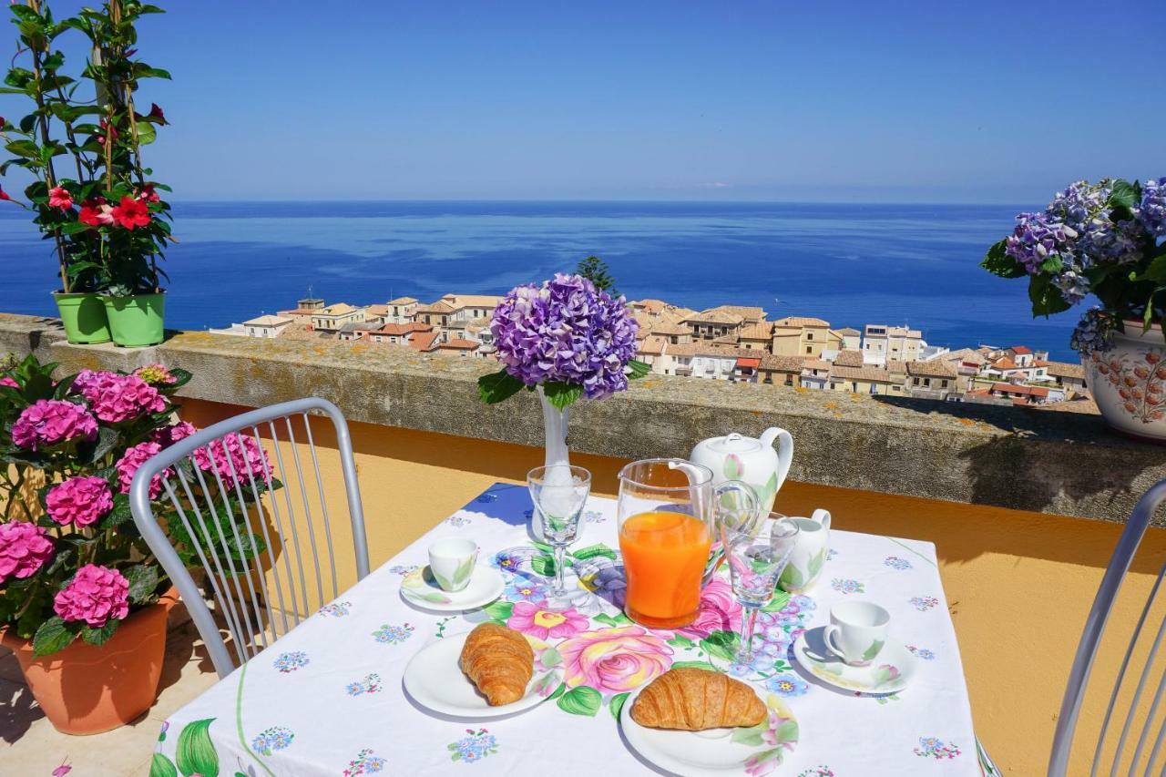 Il Terrazzo Su Pizzo Apartment Exterior photo