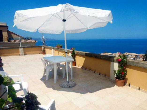 Il Terrazzo Su Pizzo Apartment Exterior photo